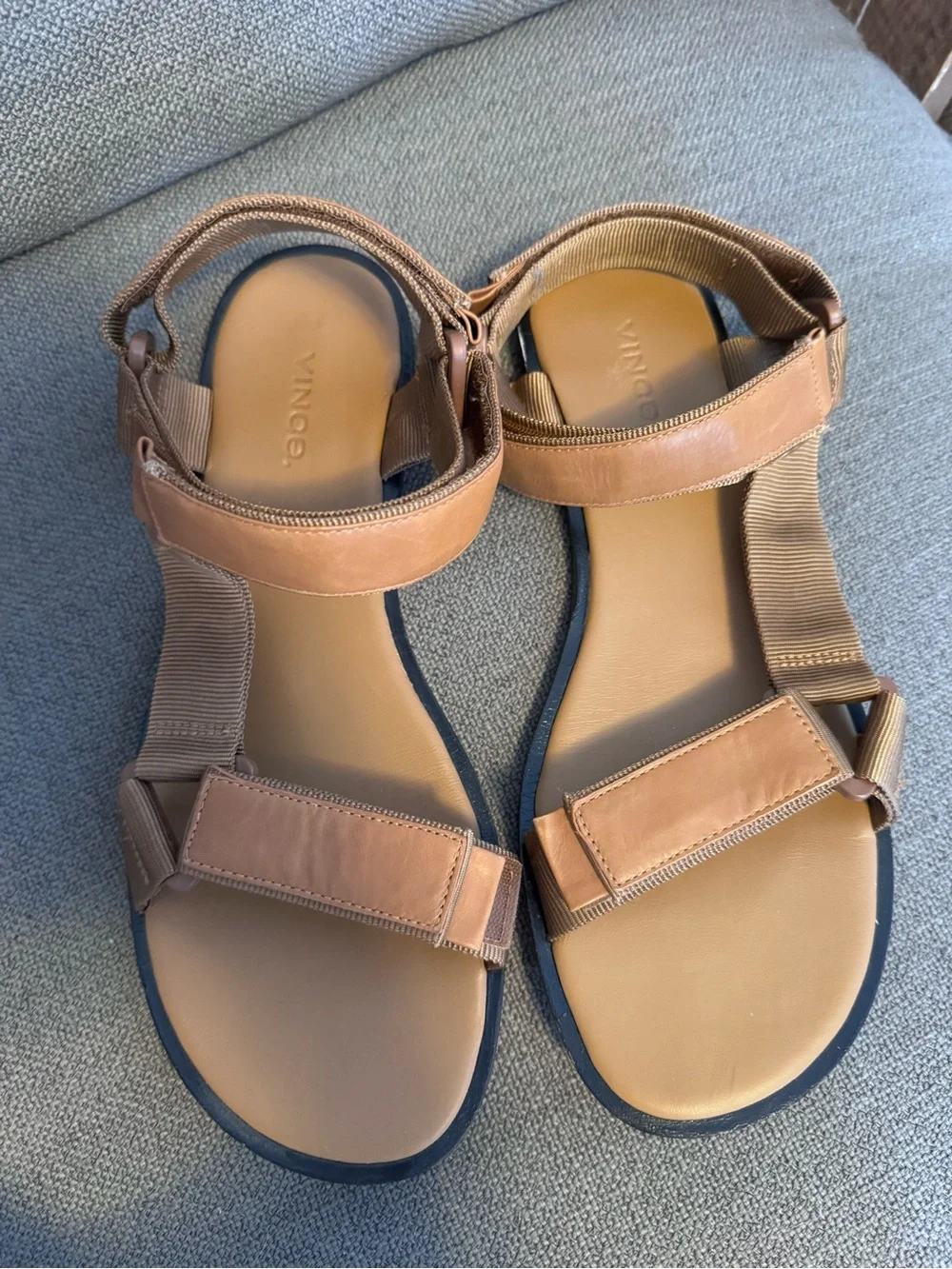 VINCE Sporty Tan Brown Carmel Leather Strap Sandals - Picture 1 of 5